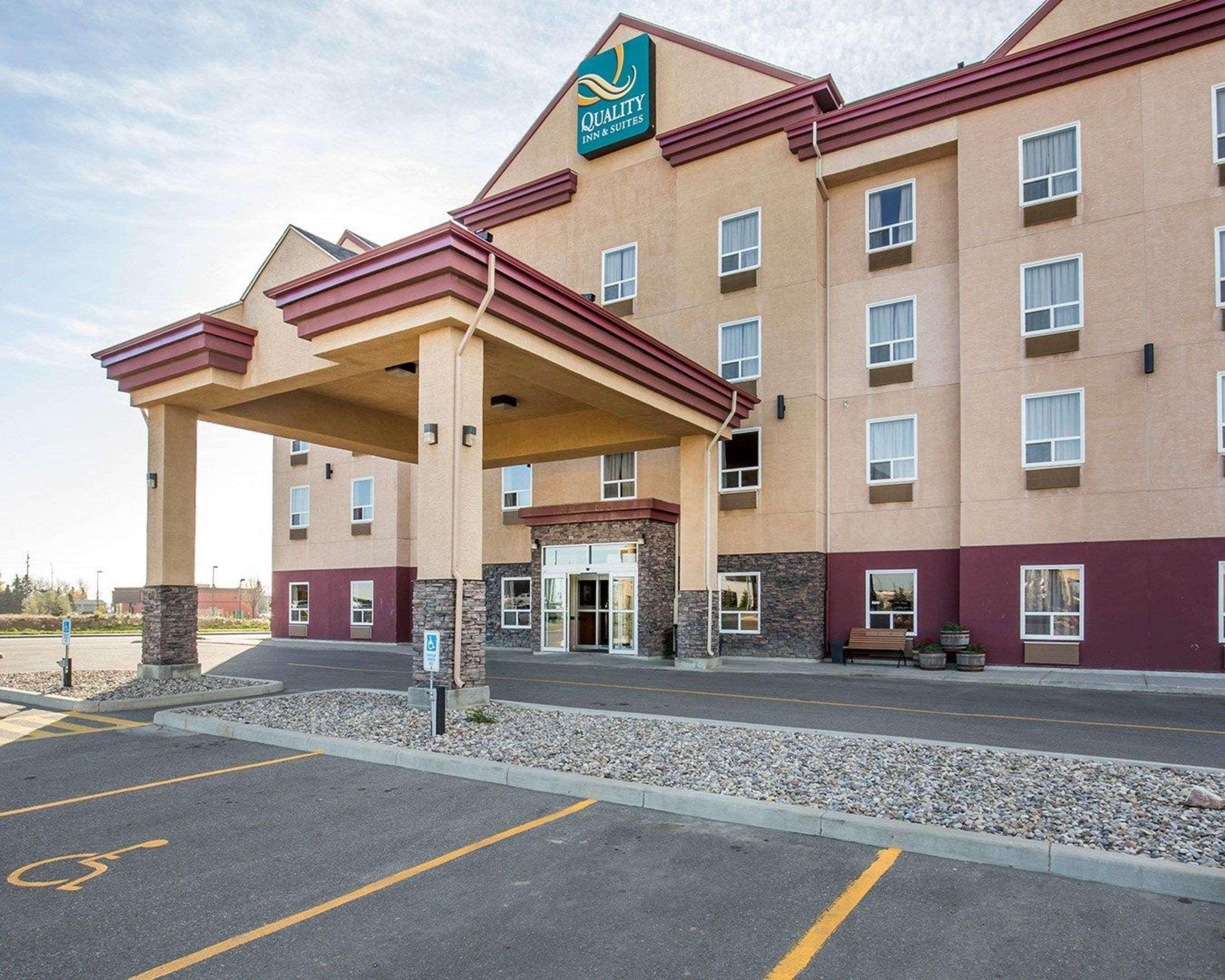 Quality Inn & Suites Lethbridge Kültér fotó