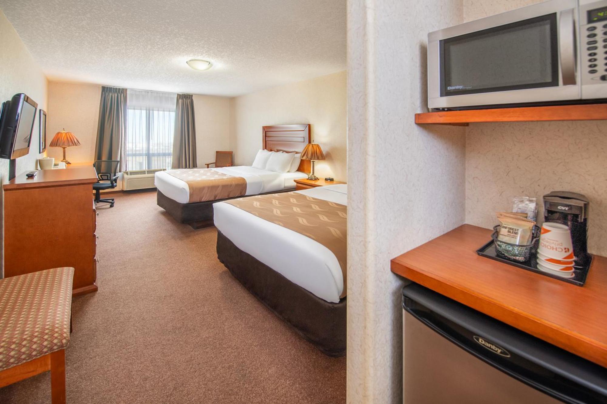 Quality Inn & Suites Lethbridge Kültér fotó